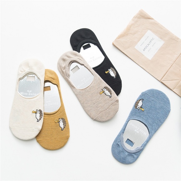 5 Pairs Women Hedgehog No Show Ankle Socks - Picture 3 of 8